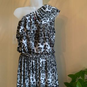 Off the Shoulder Grey Leopard Print Jumpsuit L